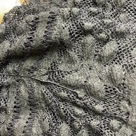 Solitaire Women's Black Sheath Blouse Knit V Neck Butterfly Sleeves Stretch - Picture 8 of 10